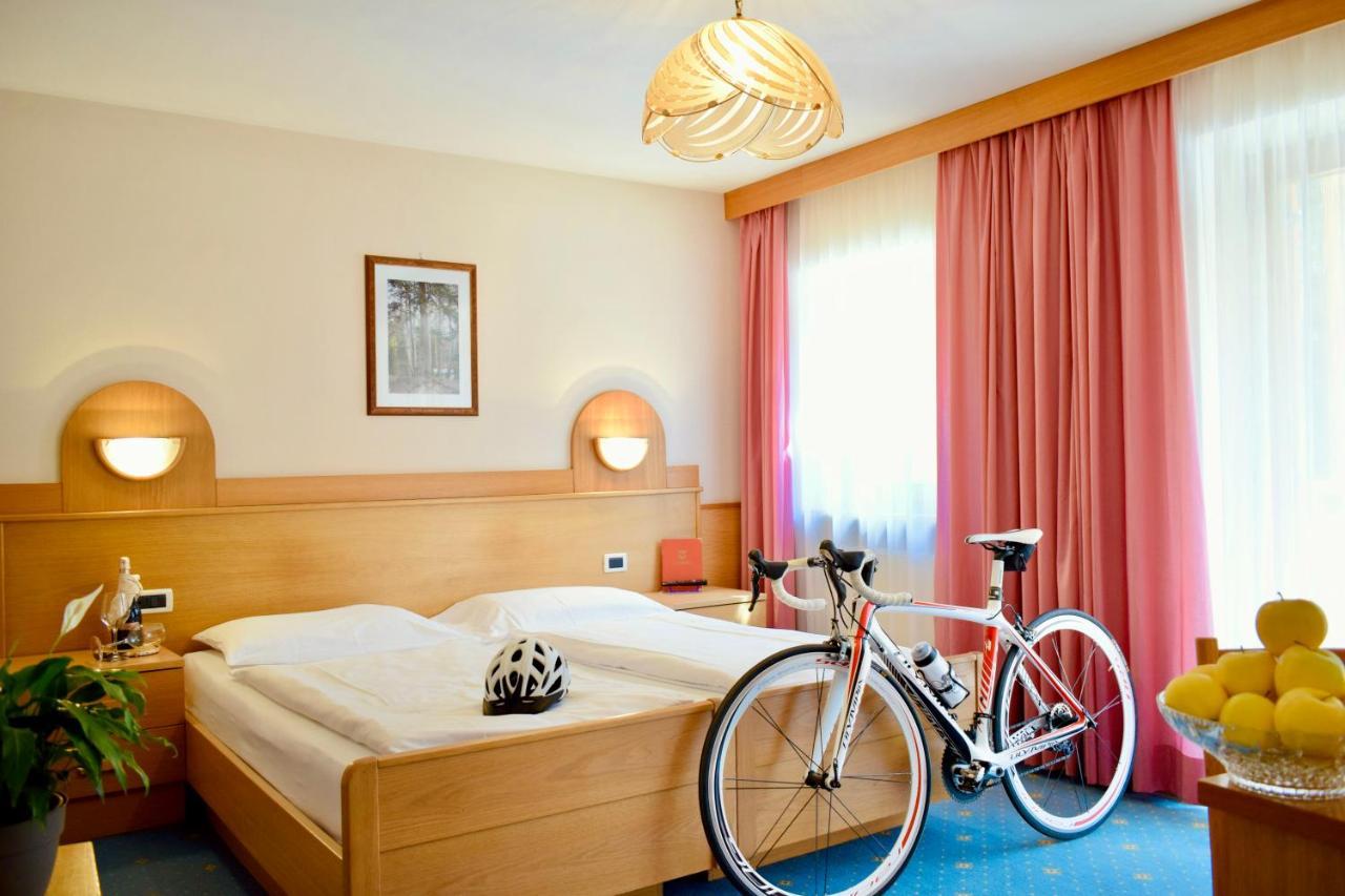 Hotel Waldheim Sarnonico Zewnętrze zdjęcie